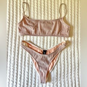 Triangl sparkle swim set light pink